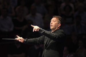 Thomas Adés & Concerto Budapest