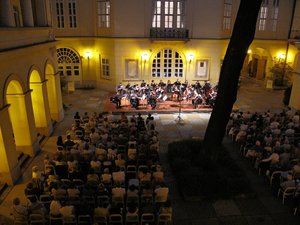 Concerto Nyárestek II. - Mozart